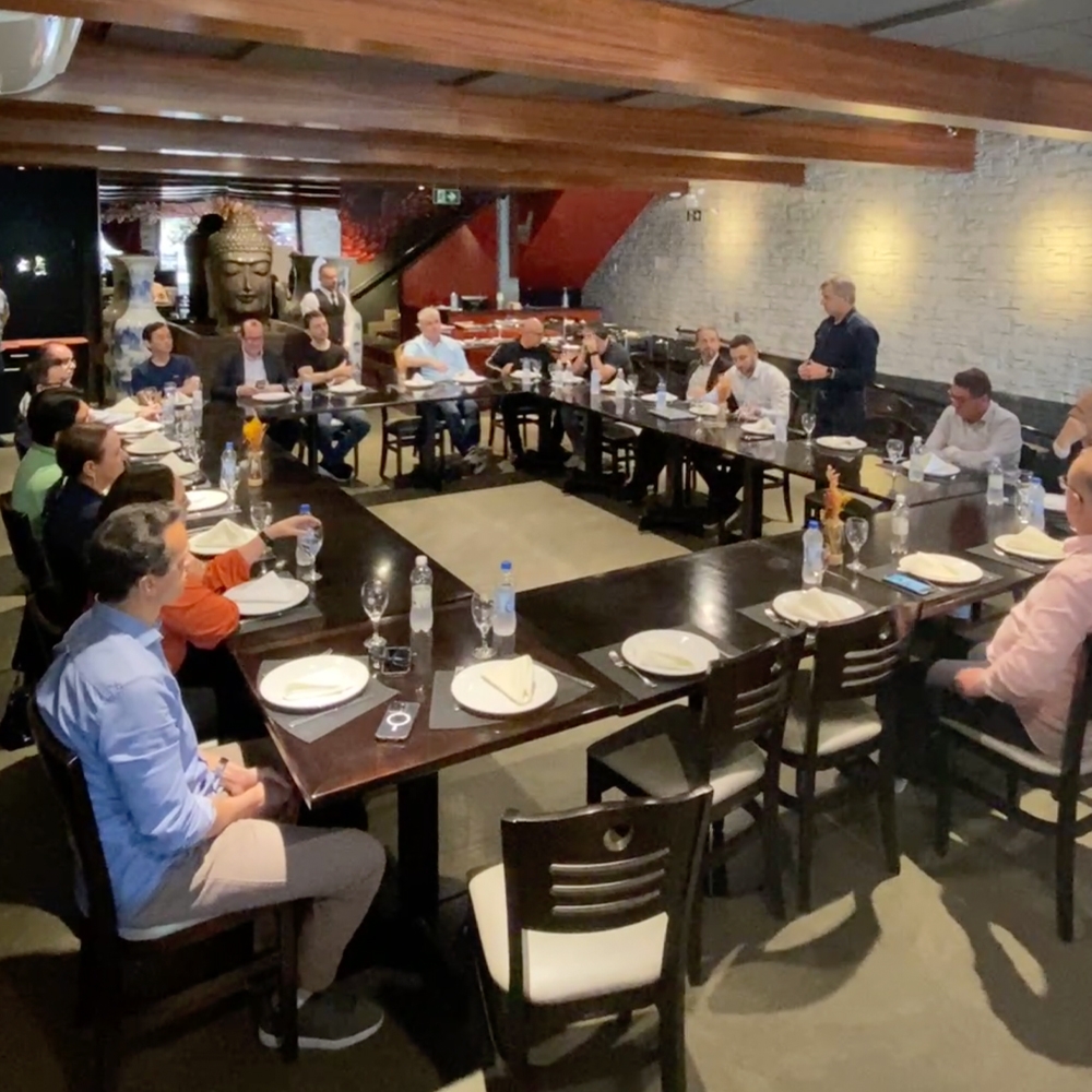 Almoço de Relacionamento do SEPROSC discute desafios da formação de talentos e o futuro da tecnologia em Santa Catarina